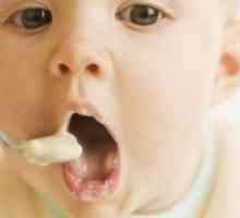 Zavedení doplňkové výživy během kojení