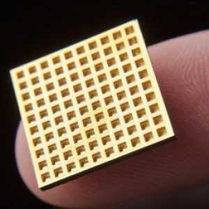 Implantovatelný lék mikročip