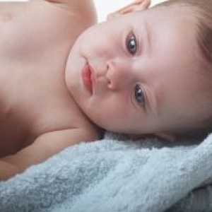 Zánět spojivek u novorozenců: Léčba, příčiny, příznaky, znaky